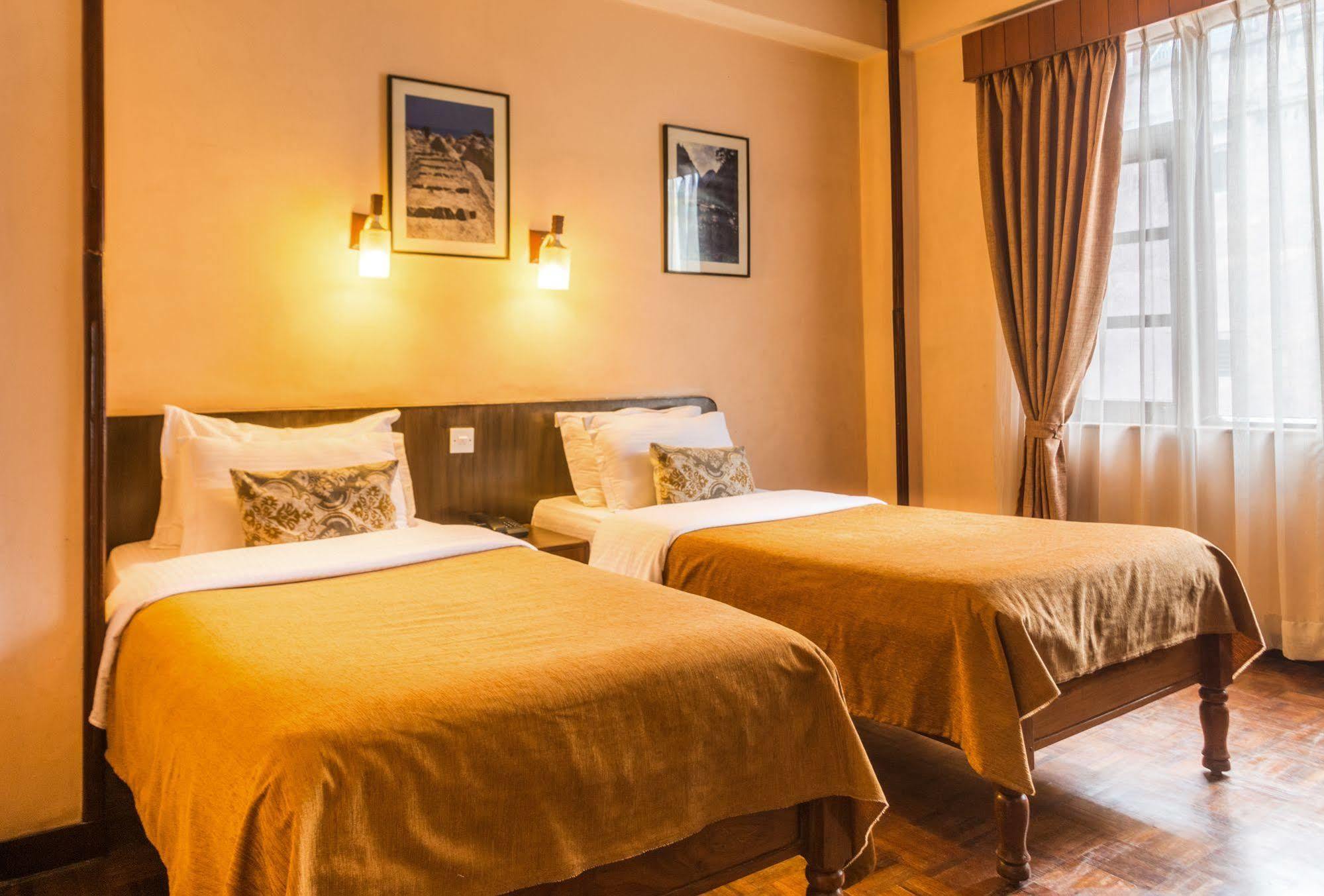 Hotel Excelsior Kathmandu Ngoại thất bức ảnh