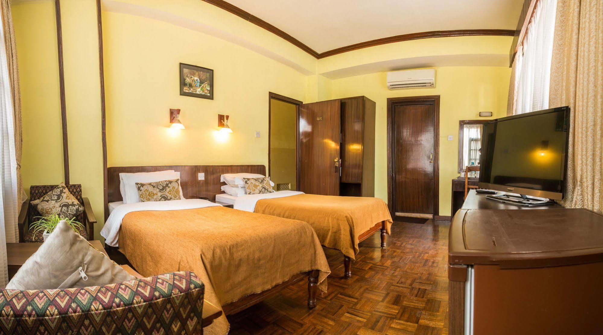 Hotel Excelsior Kathmandu Ngoại thất bức ảnh