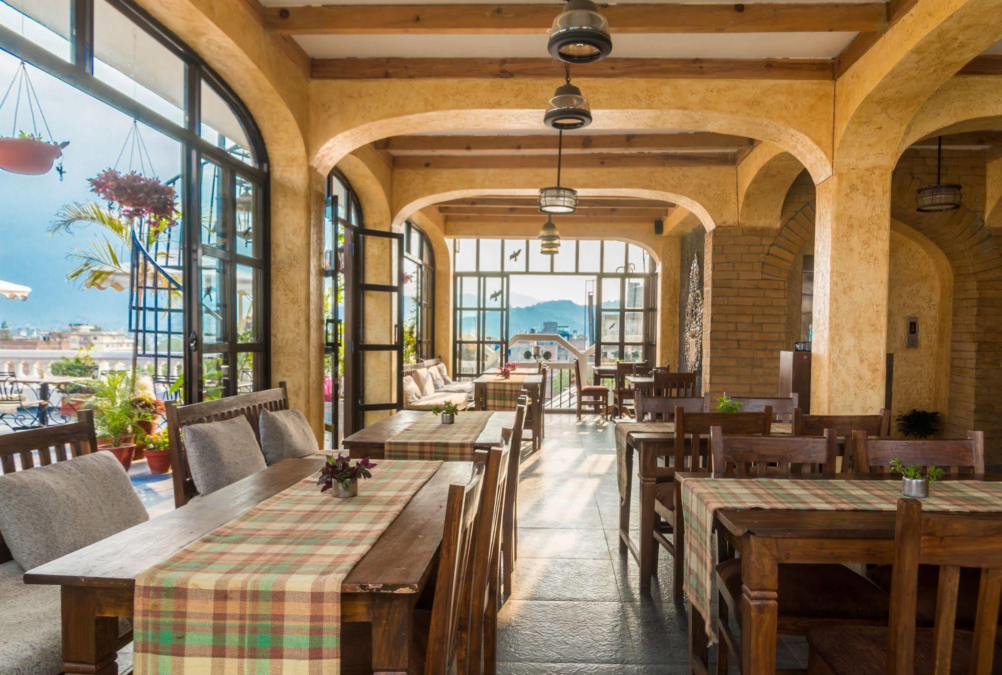 Hotel Excelsior Kathmandu Ngoại thất bức ảnh