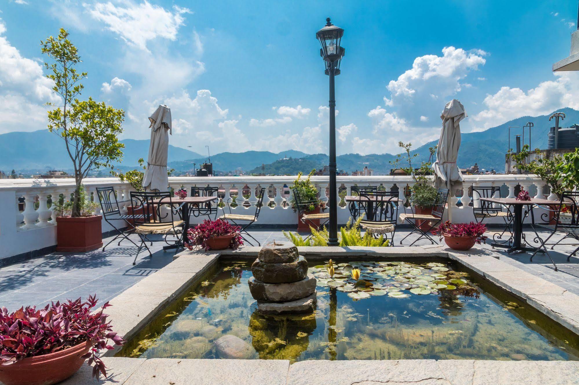 Hotel Excelsior Kathmandu Ngoại thất bức ảnh