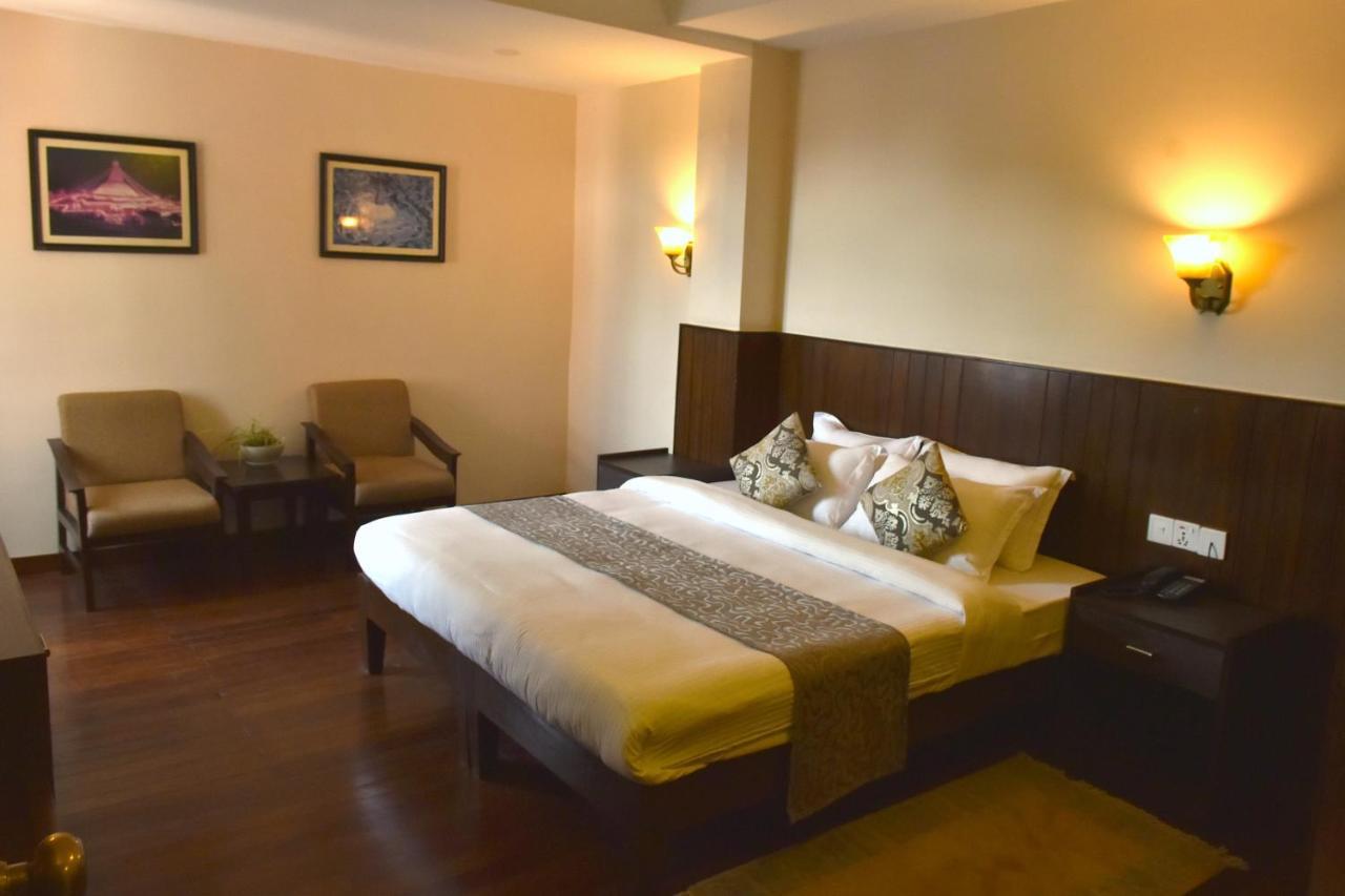 Hotel Excelsior Kathmandu Ngoại thất bức ảnh